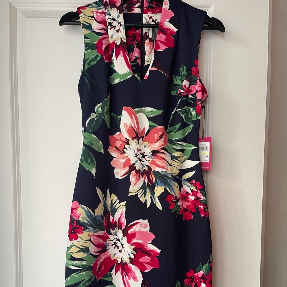 Vince Camuto sleeveless dress sz 4 NWT